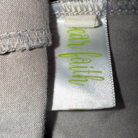 Kids Gray Ruffle Bottom Leggings‎ Pants Size 4T Easy Faith - Picture 5 of 6